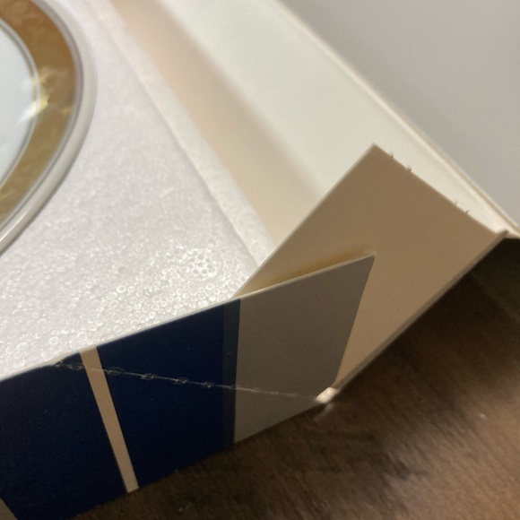 Vintage The Little Match Girl Decorative Plate - Picture 5 of 7